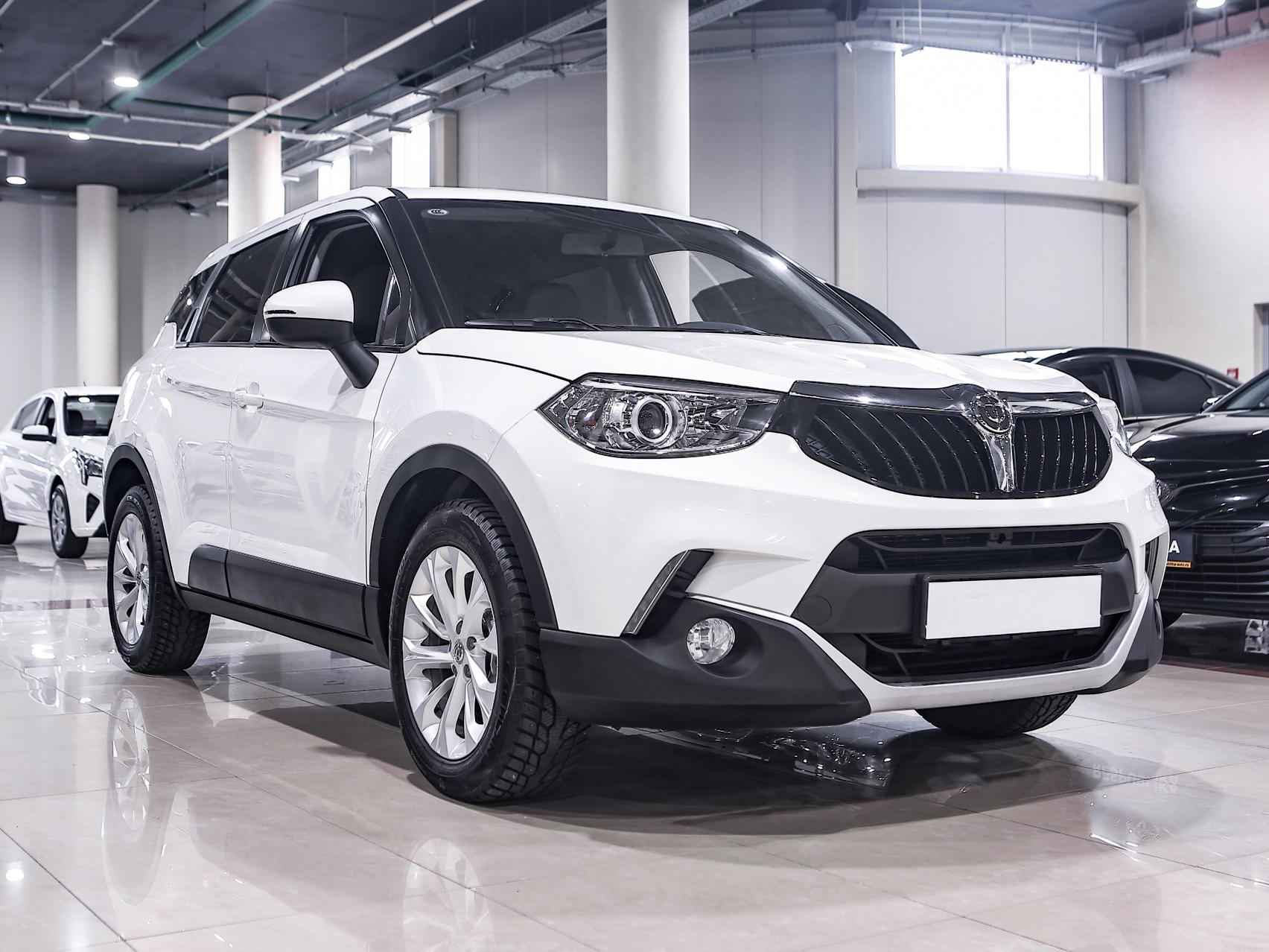 Купить БУ Brilliance V3 2019 года выпуска с пробегом 32950 км со скидкой в  Москве — Автосалон Армада