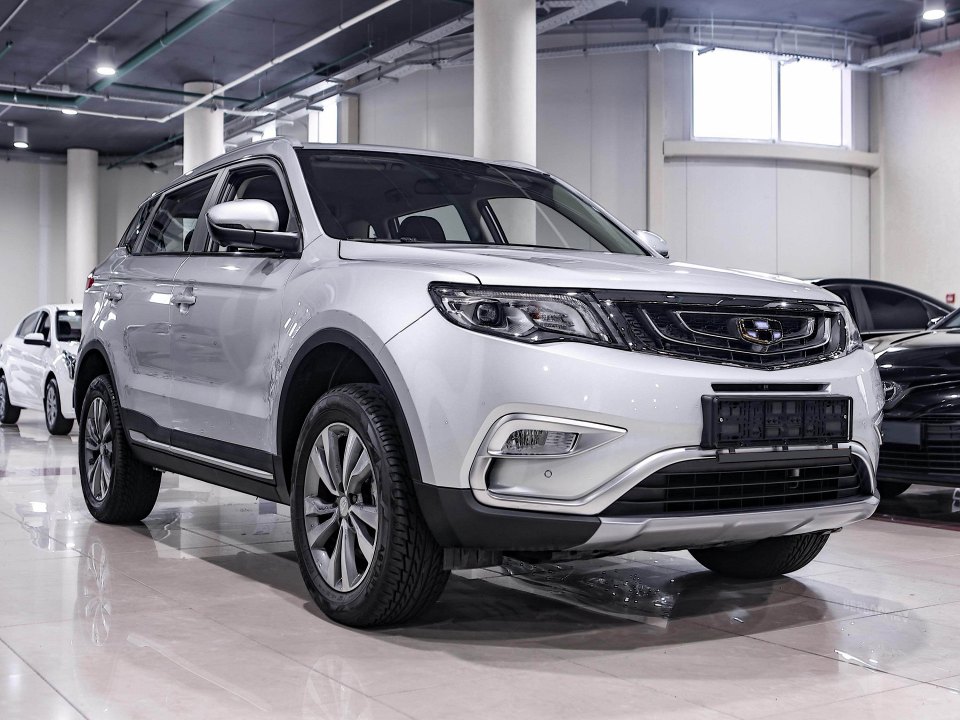 Geely atlas новый полный привод