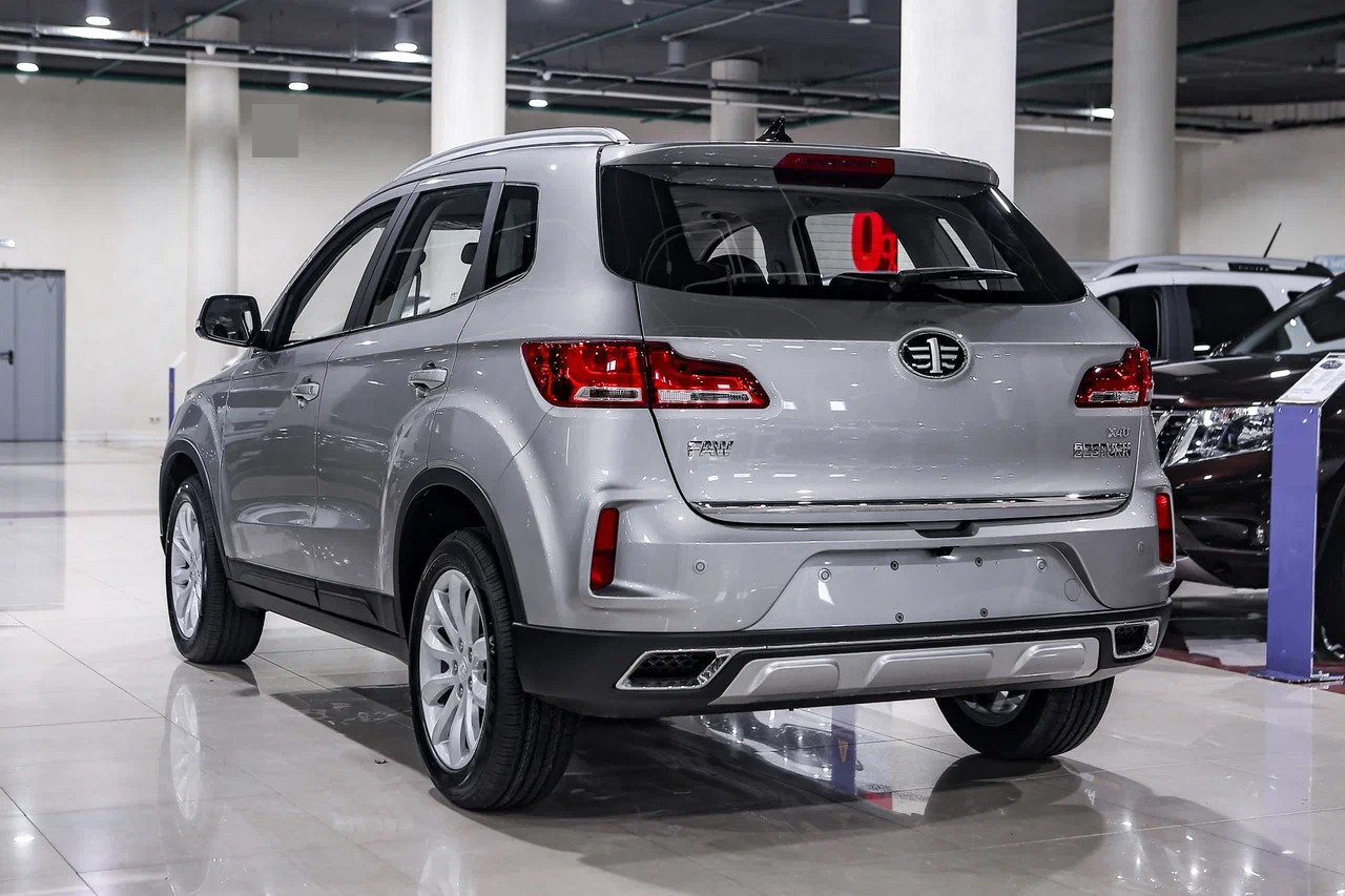 Спецпредложение FAW Besturn X40