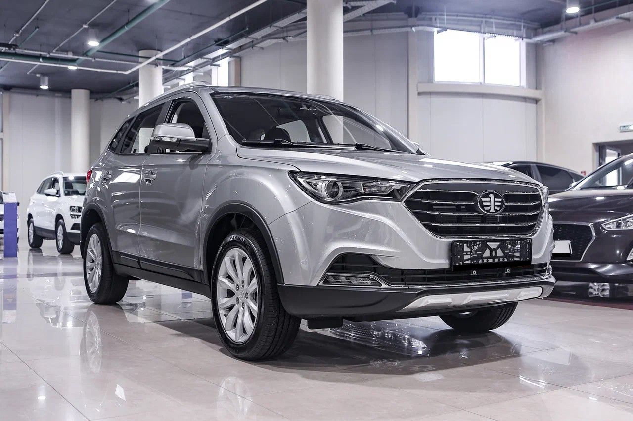 Спецпредложение FAW Besturn X40
