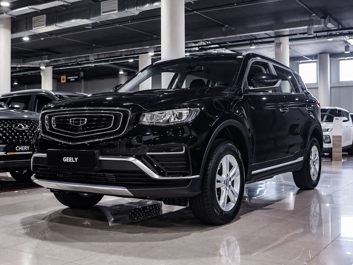 Купить черный Geely Atlas Pro в Москве по специальной цене — Автосалон  Армада